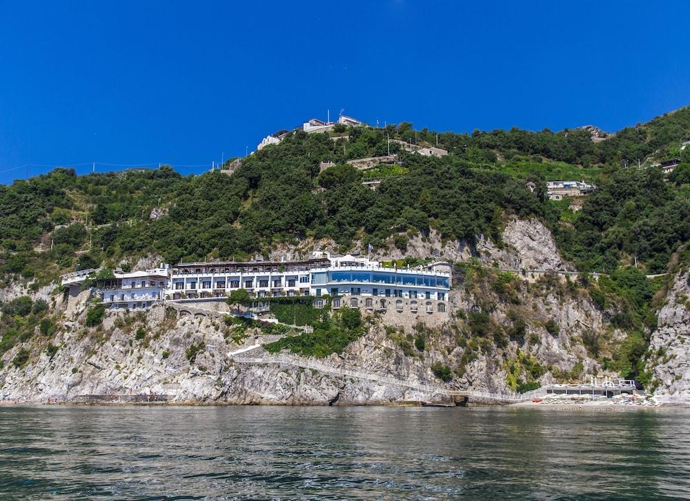Cetus Hotel Cetara Exterior photo